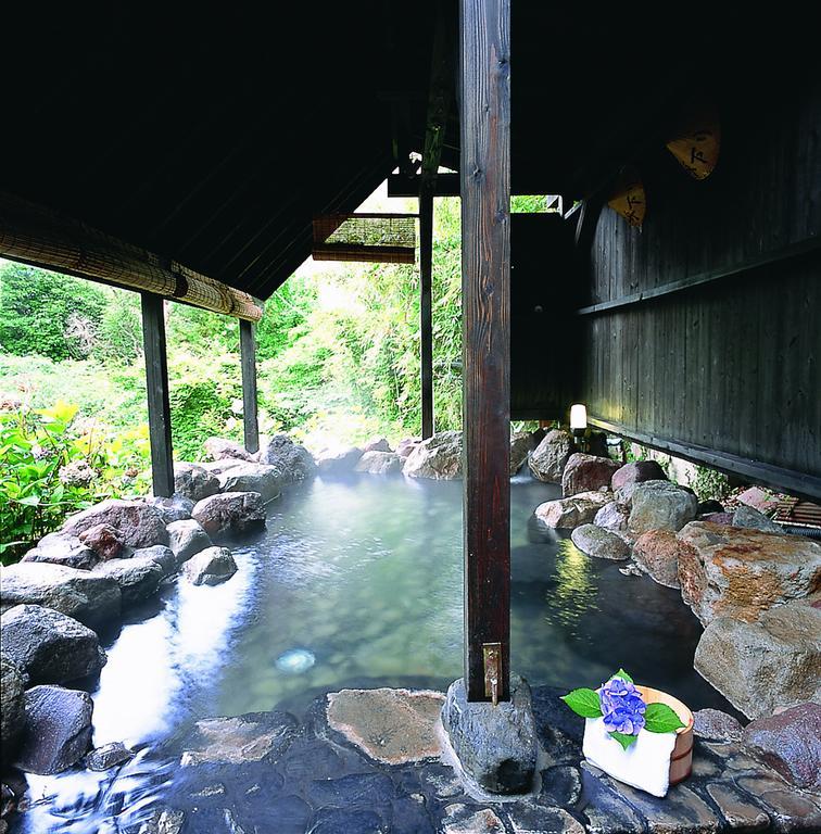 Hotel Shinshiyo à Hita Extérieur photo